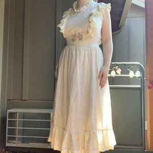 Vintage 70s prairie midi dress